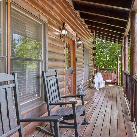 Sleepy Willow Cabin Sevierville Eksteriør billede